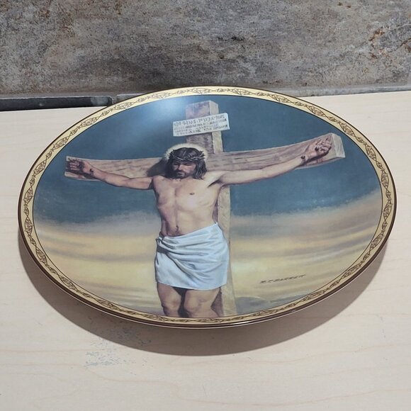 The Crucifixion Plate Robert T Barrett  Life of Christ Bradford Exchange 1994 - Picture 6 of 12